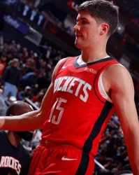 欧冠决赛投注-火箭输76人遭4坏消息！乌度卡申京引失望，阿门关键球又失误！|加时赛|艾米-乌度卡|费城76人队|阿尔佩伦-申京|休斯敦火箭队_新浪体育_新浪新闻