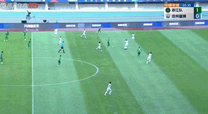 1698575250734024658.gif 杨云乌龙.gif